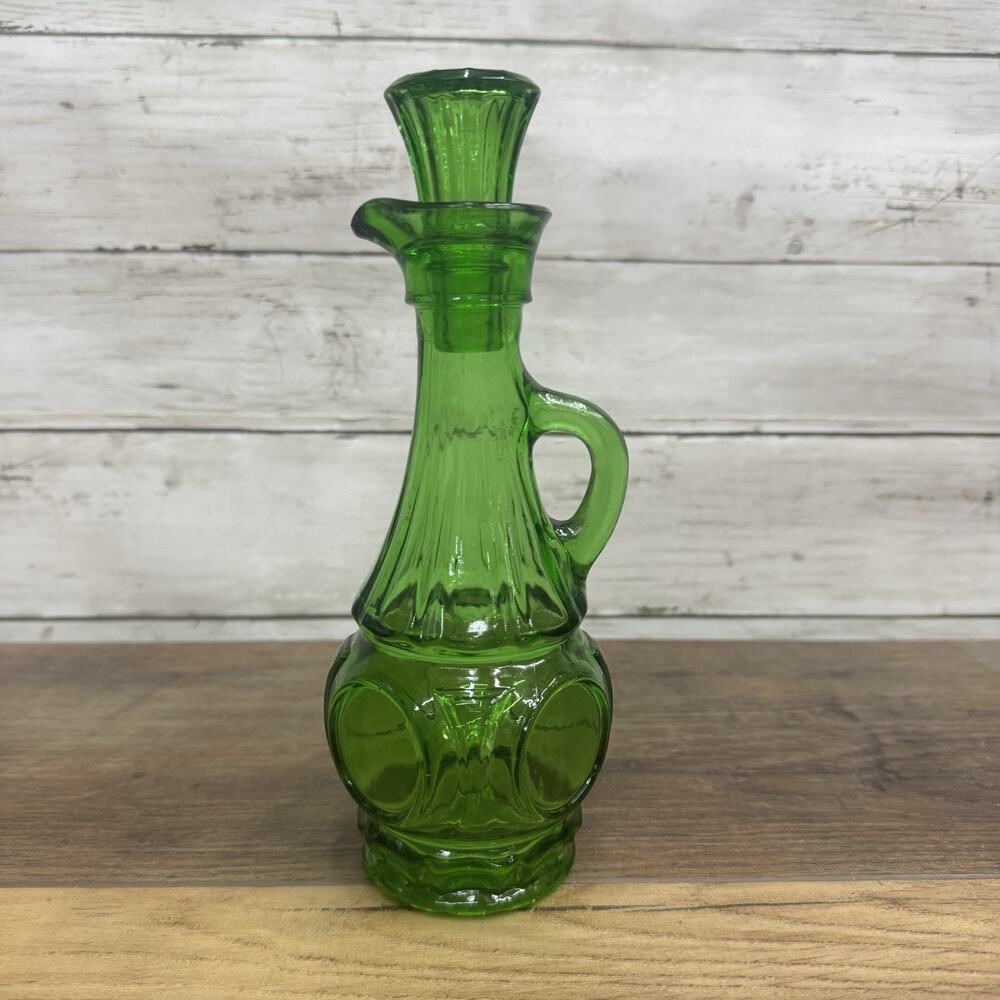 VTG Wheaton EMERALD GREEN CRUET bulls eye PATTERN 8"TALL mid century mod